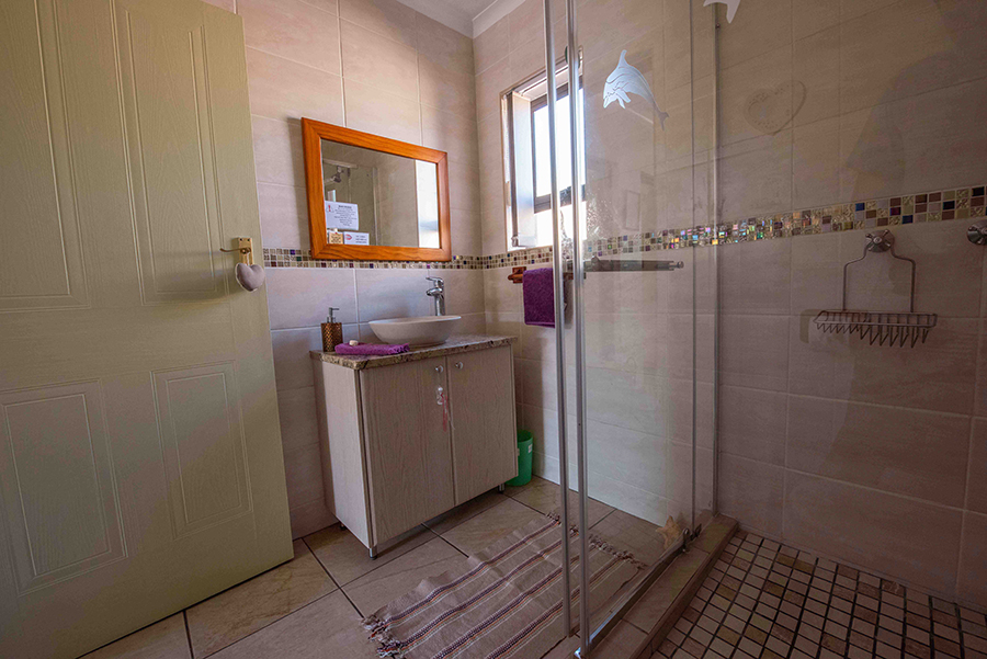 7 Bedroom Property for Sale in Bloubergrant Western Cape